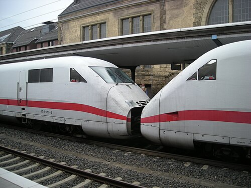 Multiple-unit train control